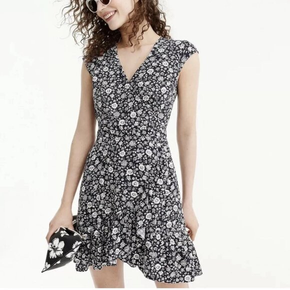 J. Crew Mercantile Navy Blue & White Floral Wrap V-Neck Ruffle Mini Dress 2 - Picture 1 of 7